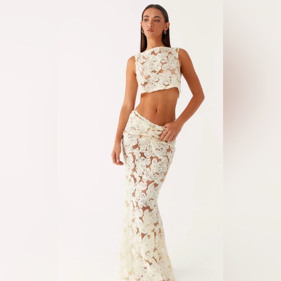 Peppermayo Dresses & Skirts - Peppermayo Butter Yellow Floral Lace Set